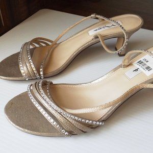 Nina, NY gold heels (#EV1474)